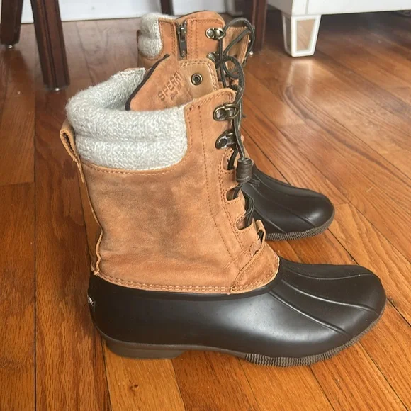 Sperry Suede & Rubber Duck Boots - Picture 2 of 7
